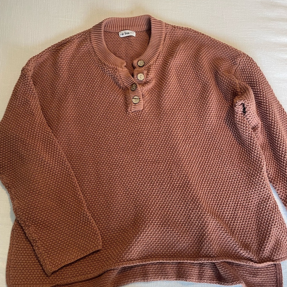 Women’s Textured Knit Sweater